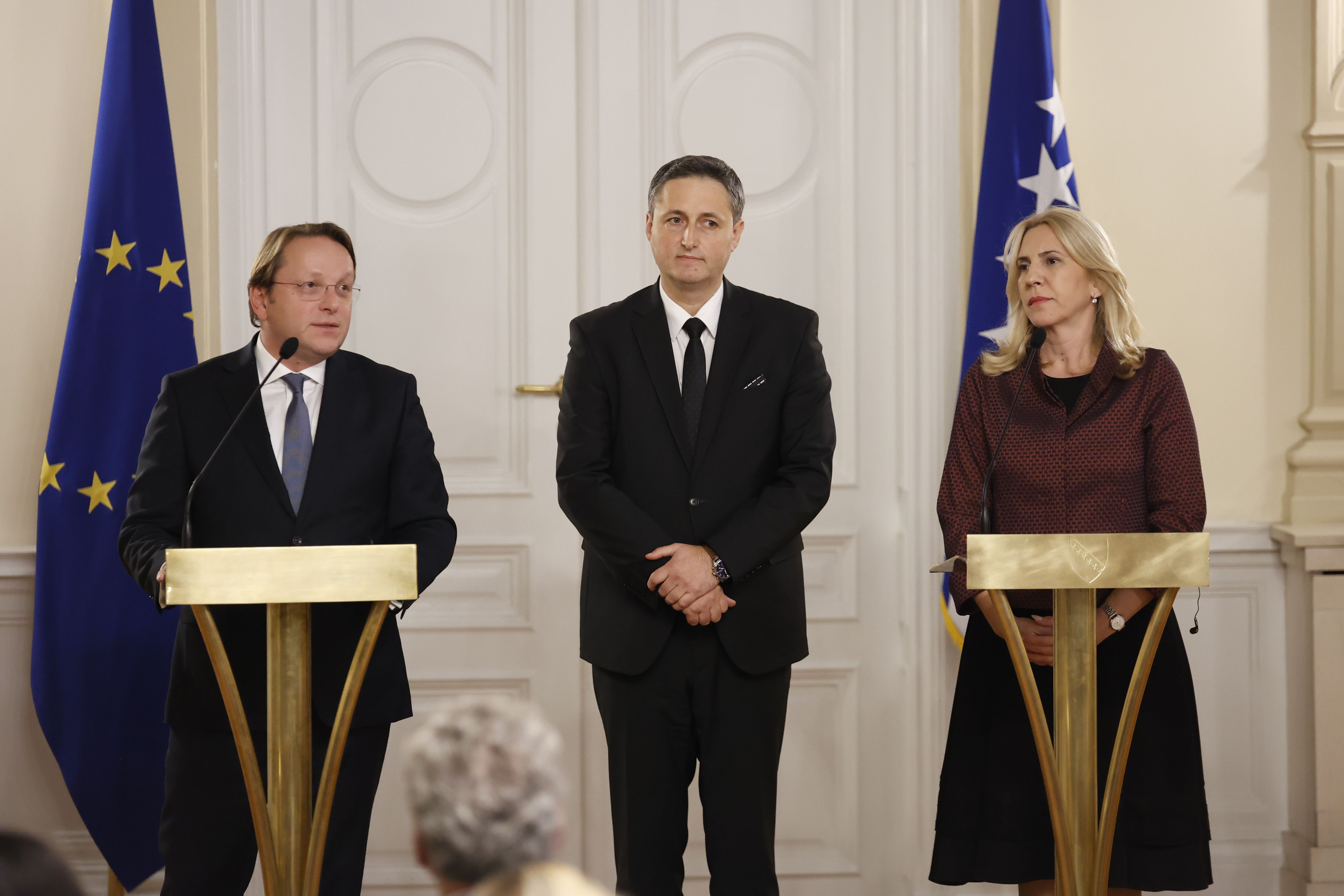 Várhelyi: Geostrateški interes je jačati partnerstva za šta su potrebni saveznici u susjedstvu