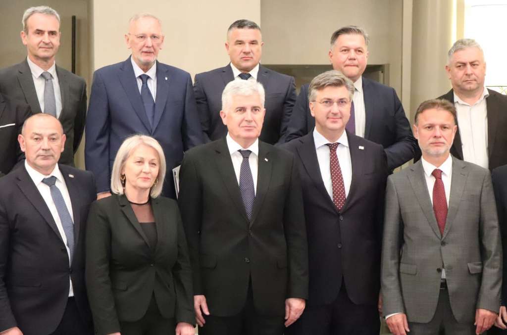 U Zagrebu održan sastanak dva HDZ-a