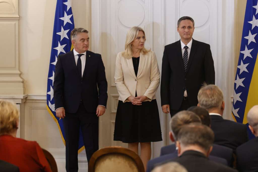 Danas prva sjednica Predsjedništva BiH u novom sazivu