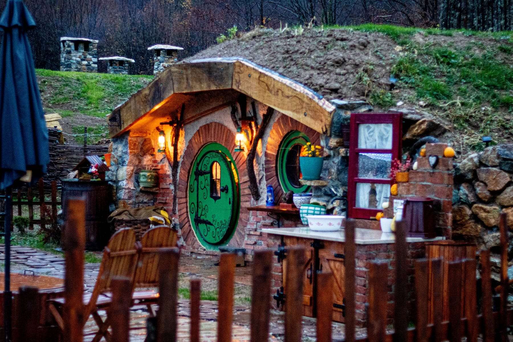 Nova turistička atrakcija nadomak Kreševa nudi nezaboravan odmor u 'hobitskim kućicama'