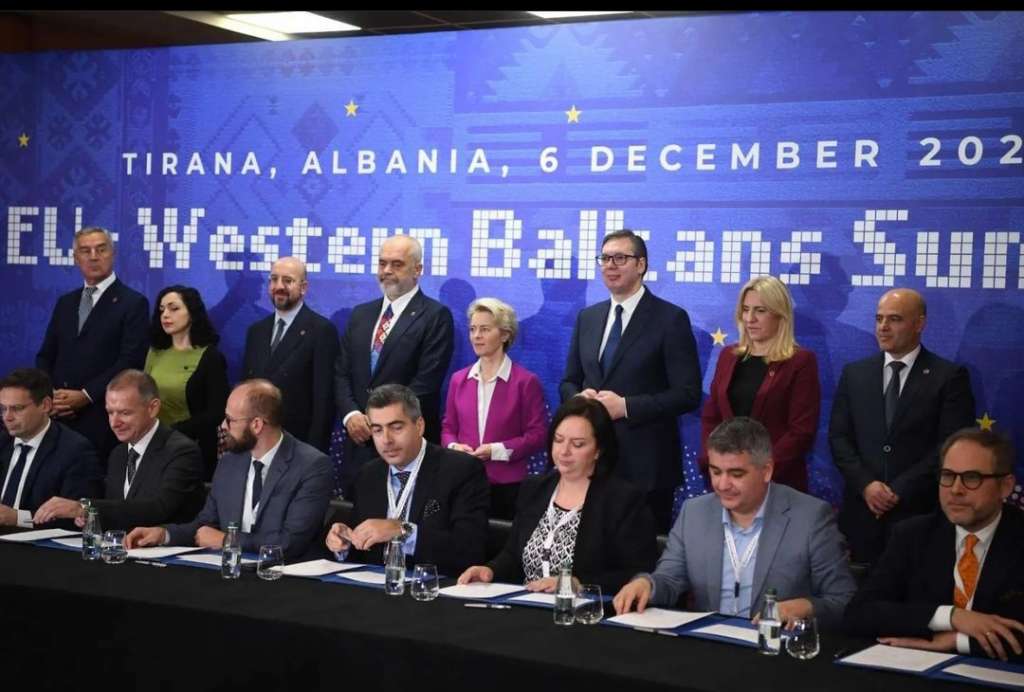 Von der Leyen: Mora se zauzeti stav i odabrati jeste li na strani EU-a