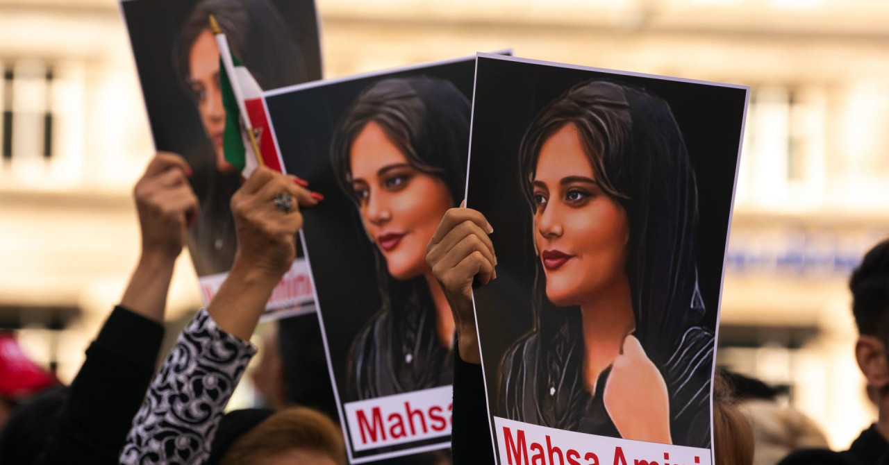 IRAN UKIDA MORALNU POLICIJU: Moguće i ukidanje obaveze nošenja hidžaba!