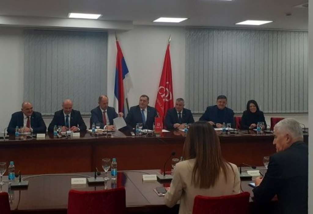 Čović i Dodik potvrdili formiranje vlasti s 'Osmorkom'