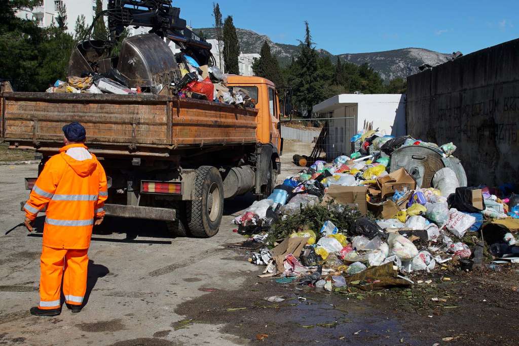 Komunalci iz Hercegovine za sada neće u štrajk