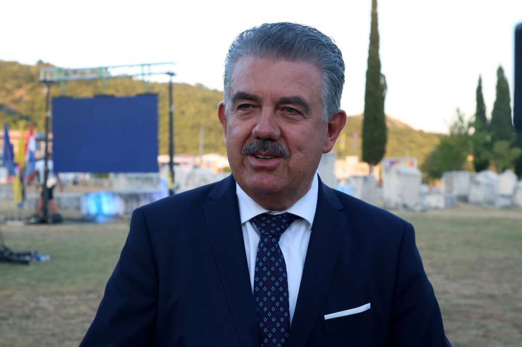 Herceg: Od ministara danas očekujem jednoglasnu potporu za 1.080 KM pomoći proračunskim korisnicima
