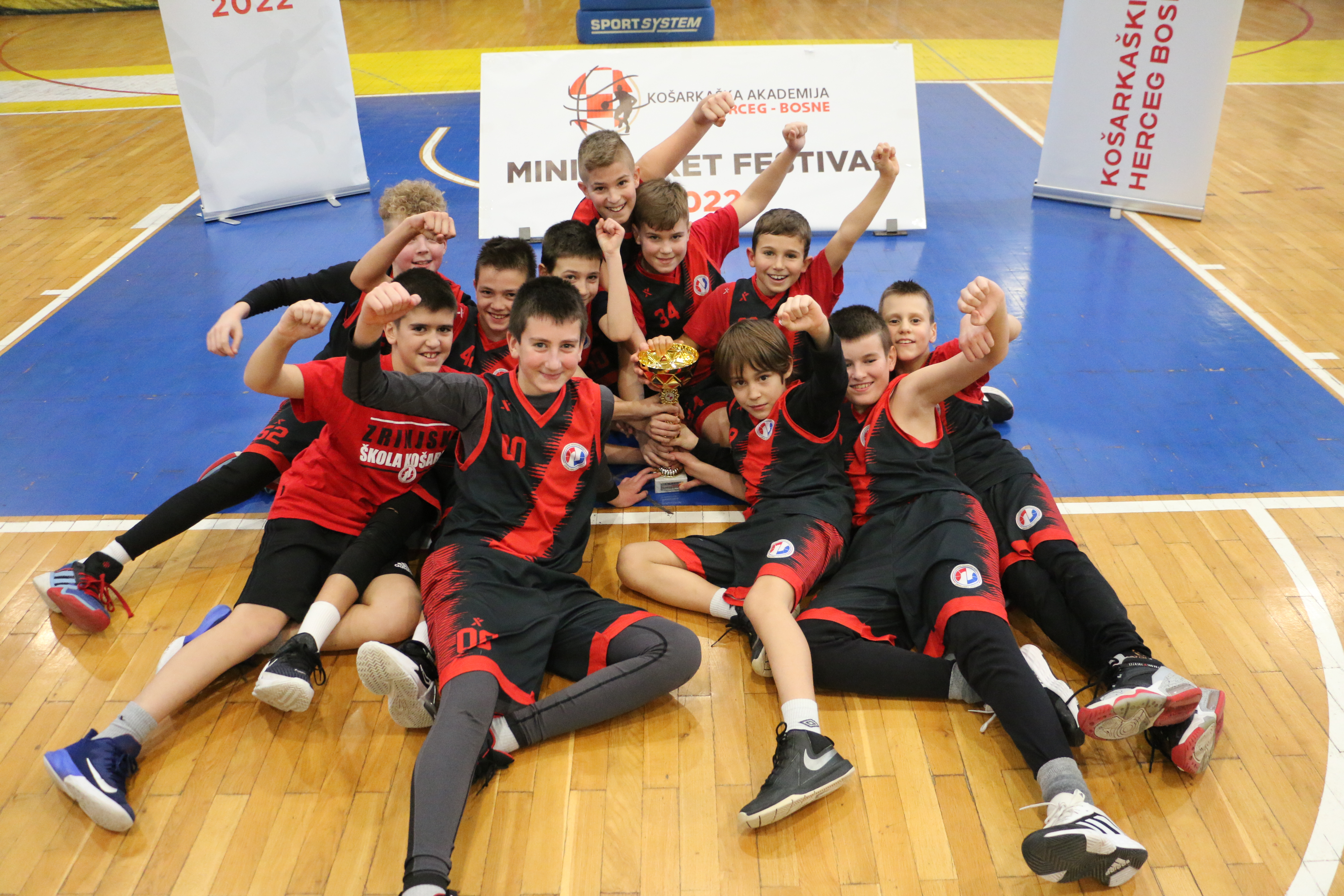 Škola košarke Zrinjski osvojila minibasket festival