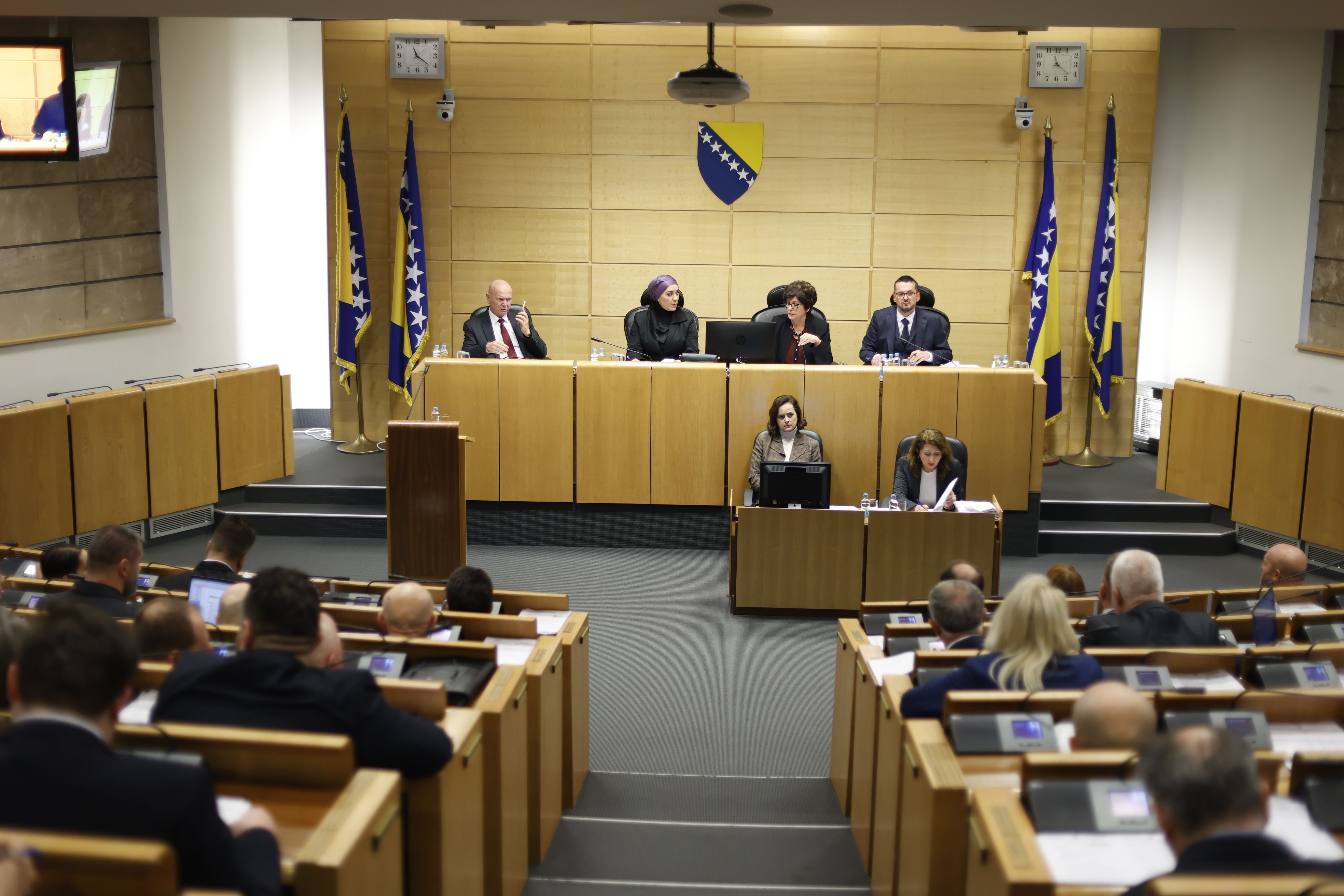 Usvojen budžet FBiH od 6,7 milijardi maraka