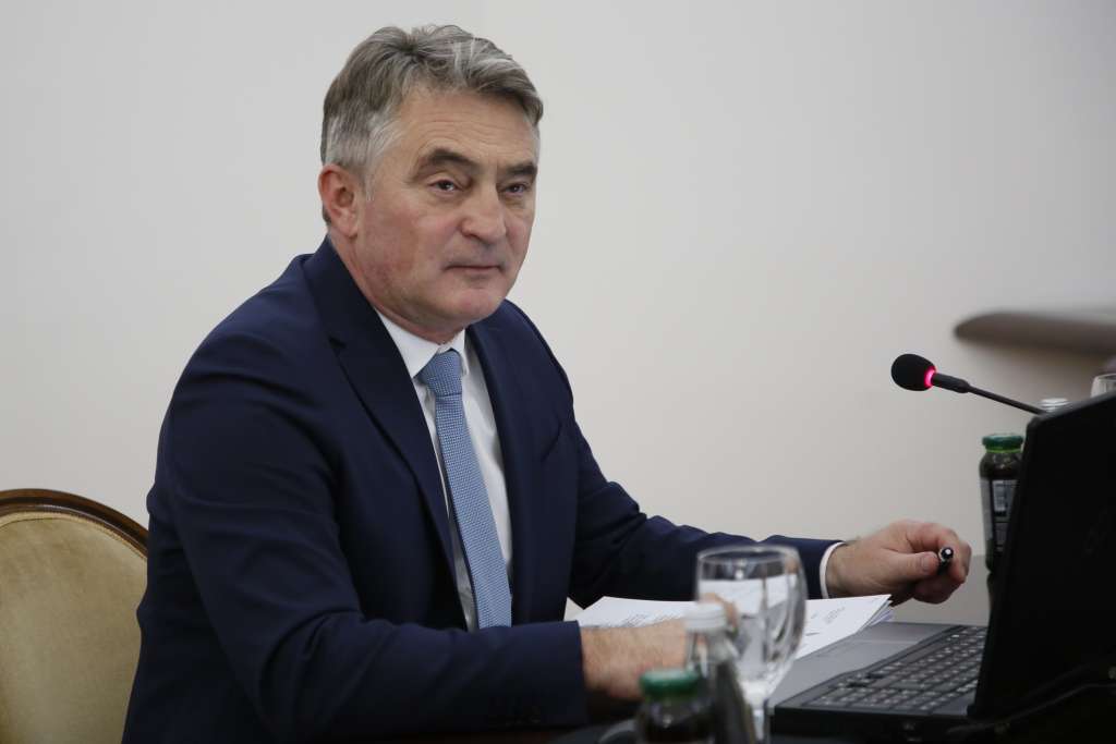 Komšić: Iluzorne su i štetne priče da se Dodik promijenio