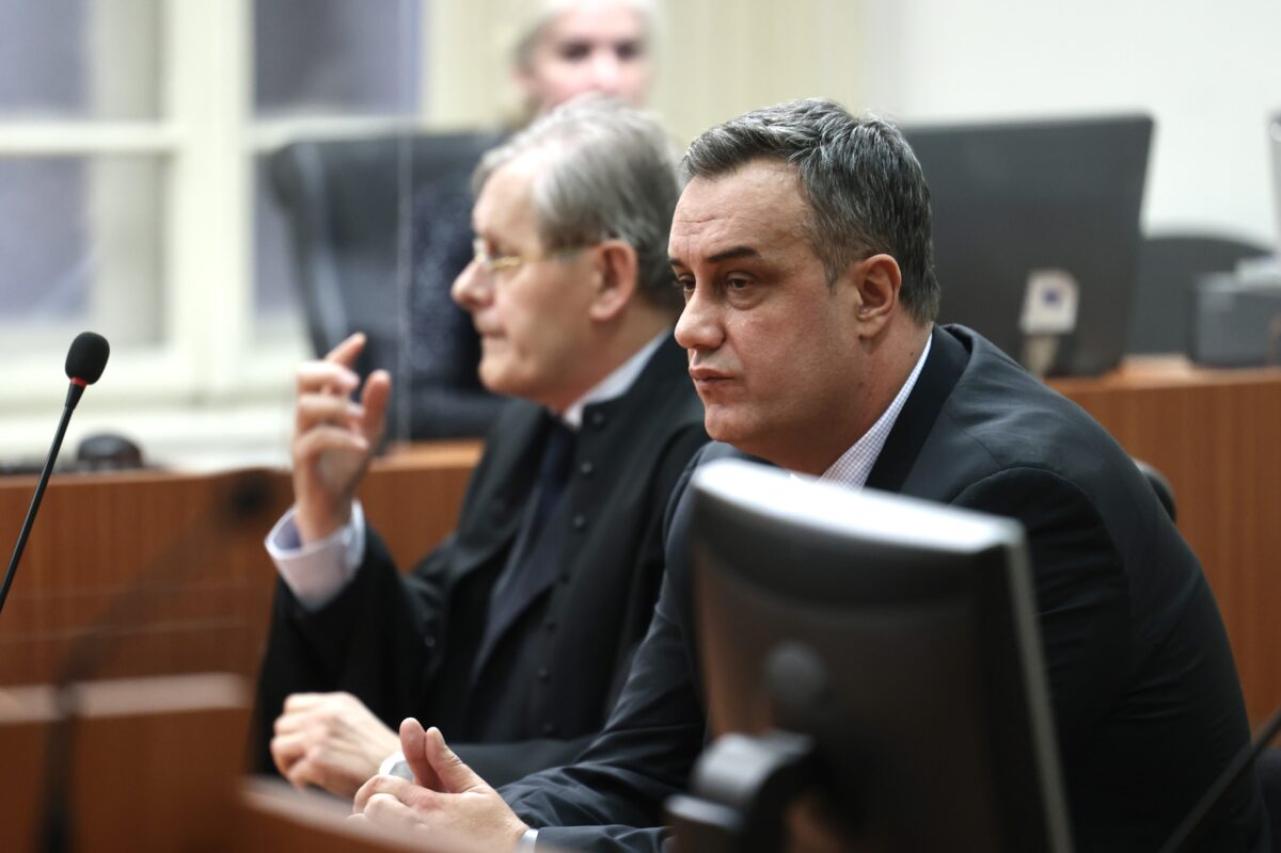 ZASTRAŠUJUĆE: Asim Sarajlić priznao da ga je oslobodila SDA