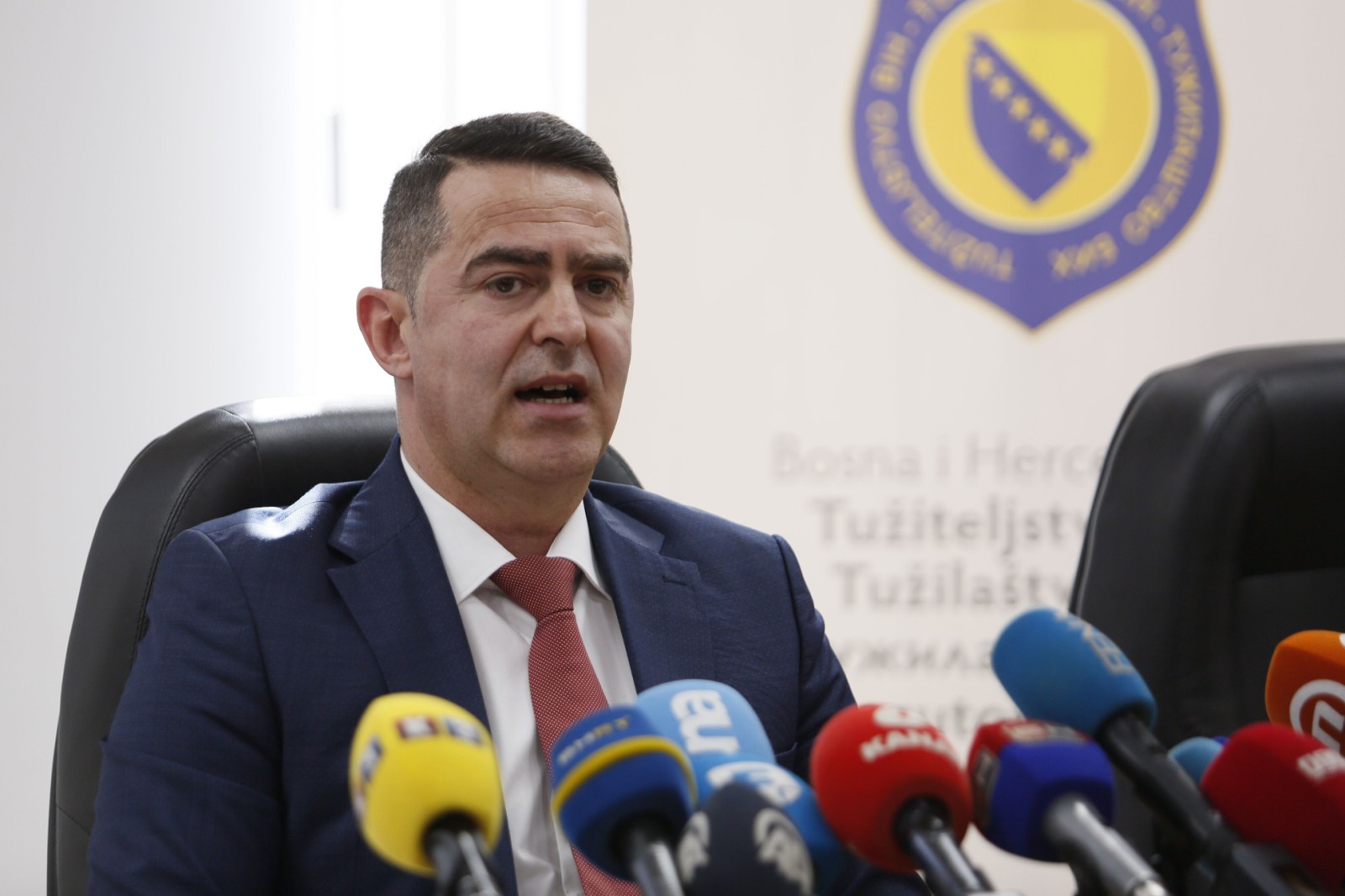 Kajganić je&nbsp;morao&nbsp;parafirati&nbsp;optužnicu&nbsp;protiv&nbsp;Dodika!&nbsp;