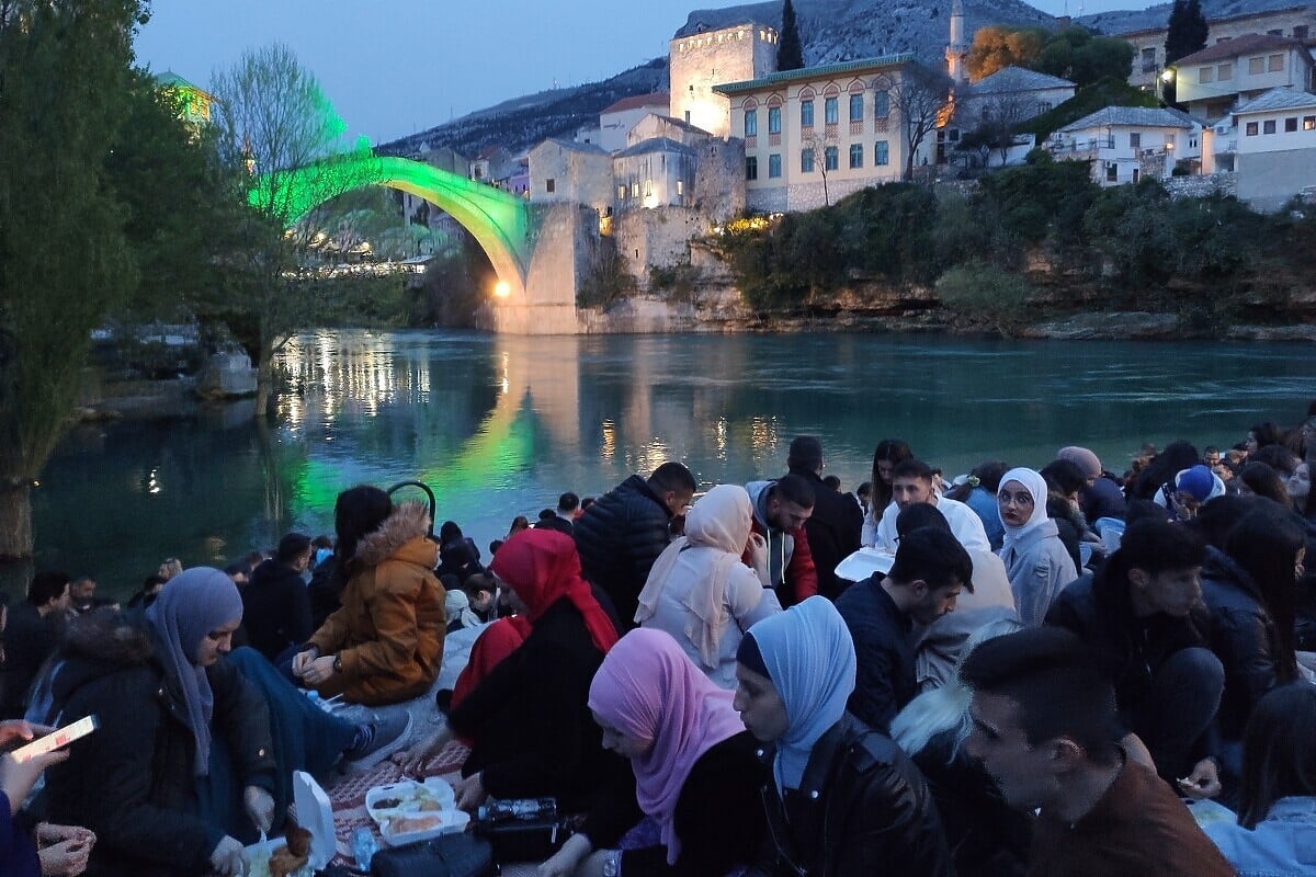 Večeras nastupa ramazan, za muslimane poseban mjesec
