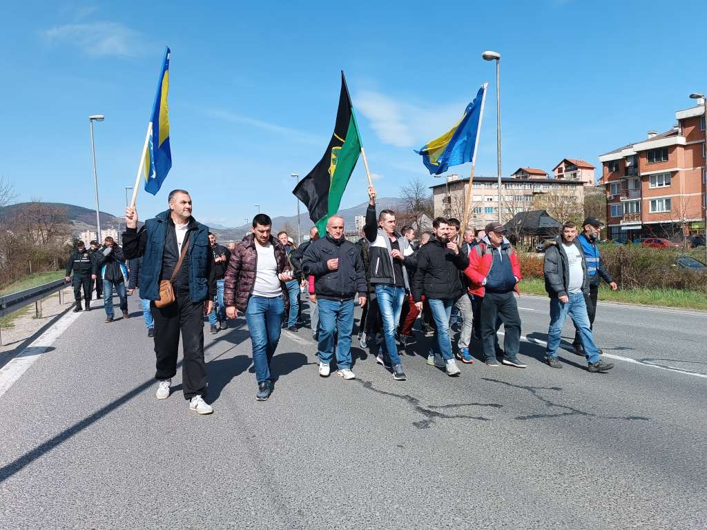 Rudari blokirali magistralni put M-17