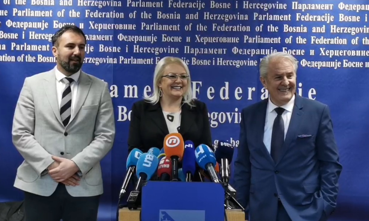 Neočekivani zaplet u novoj epizodi federalne tragikomedije