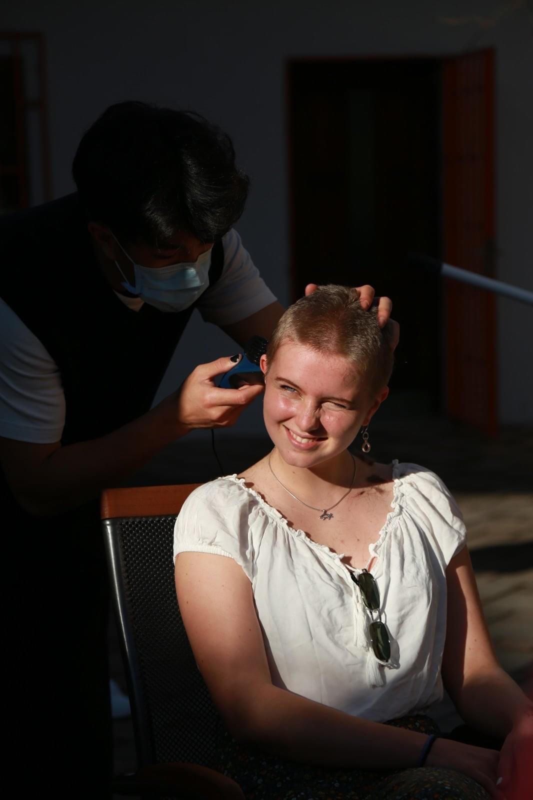 Učenici Koledža u Mostaru organiziraju humanitarnu akciju “Bald For a Cause”