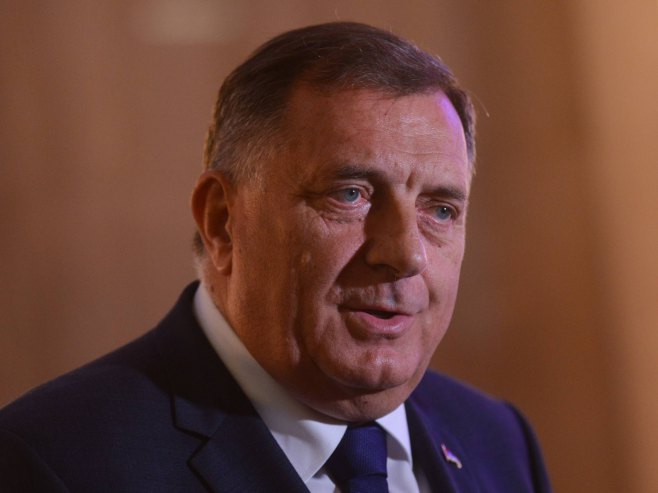 DODIK KAŽE DA JE VOĐA ANTIKOLONIJALNE BORBE: "Pokušavam uvjeriti Hrvate da napustimo institucije BiH"