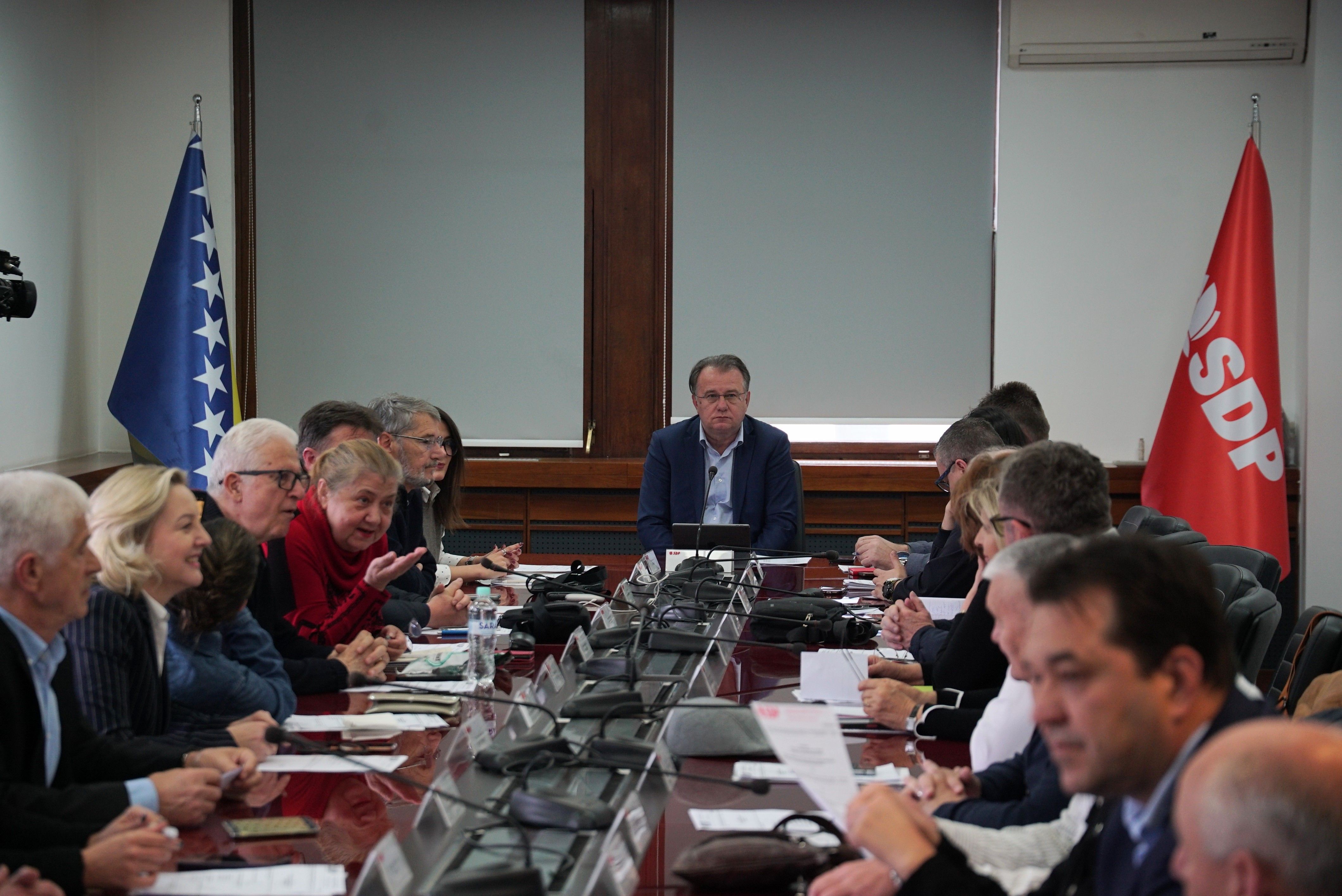 Stojanović potpisao suglasnost na imenovanje nove Vlade Federacije BiH (VIDEO)
