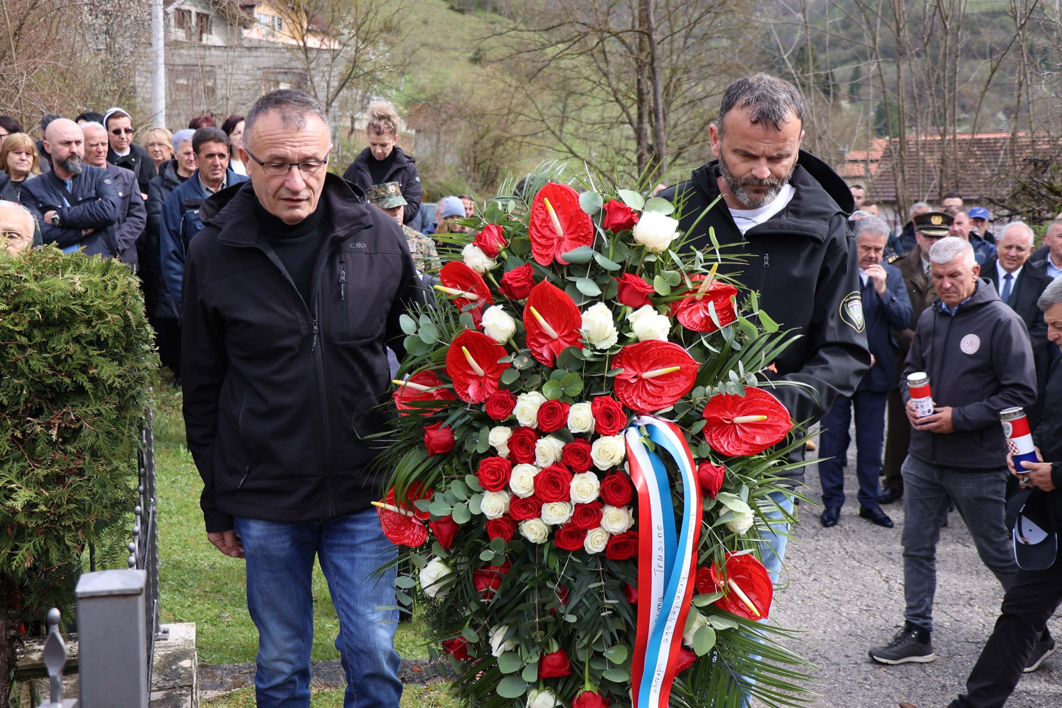 PORUKA IZ TRUSINE: <strong>Davno sam oprostila, živim s Bošnjacima, ali ne zaboravljam</strong>