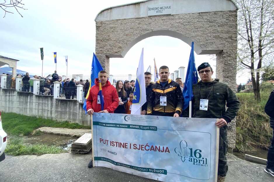 PORUKA IZ AHMIĆA: <strong>Govorimo istinu, ne zaboravimo i gradimo zajednički život</strong>