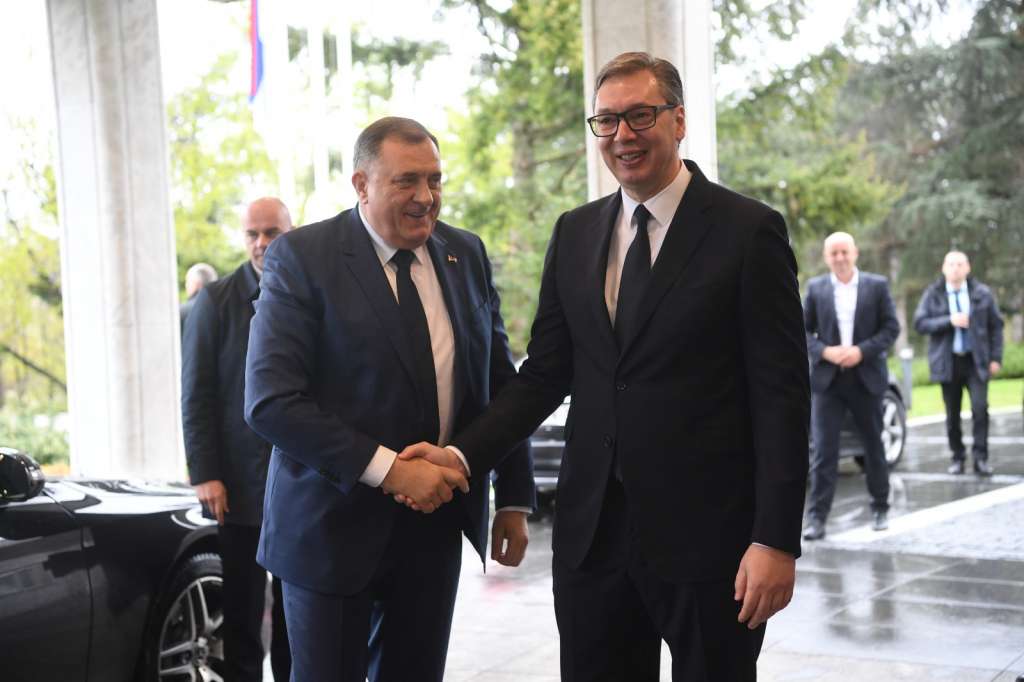 DODIK S VUČIĆEM: Ozbiljno razmišljamo da donesemo odluku o samostalnosti i odcjepljenju RS