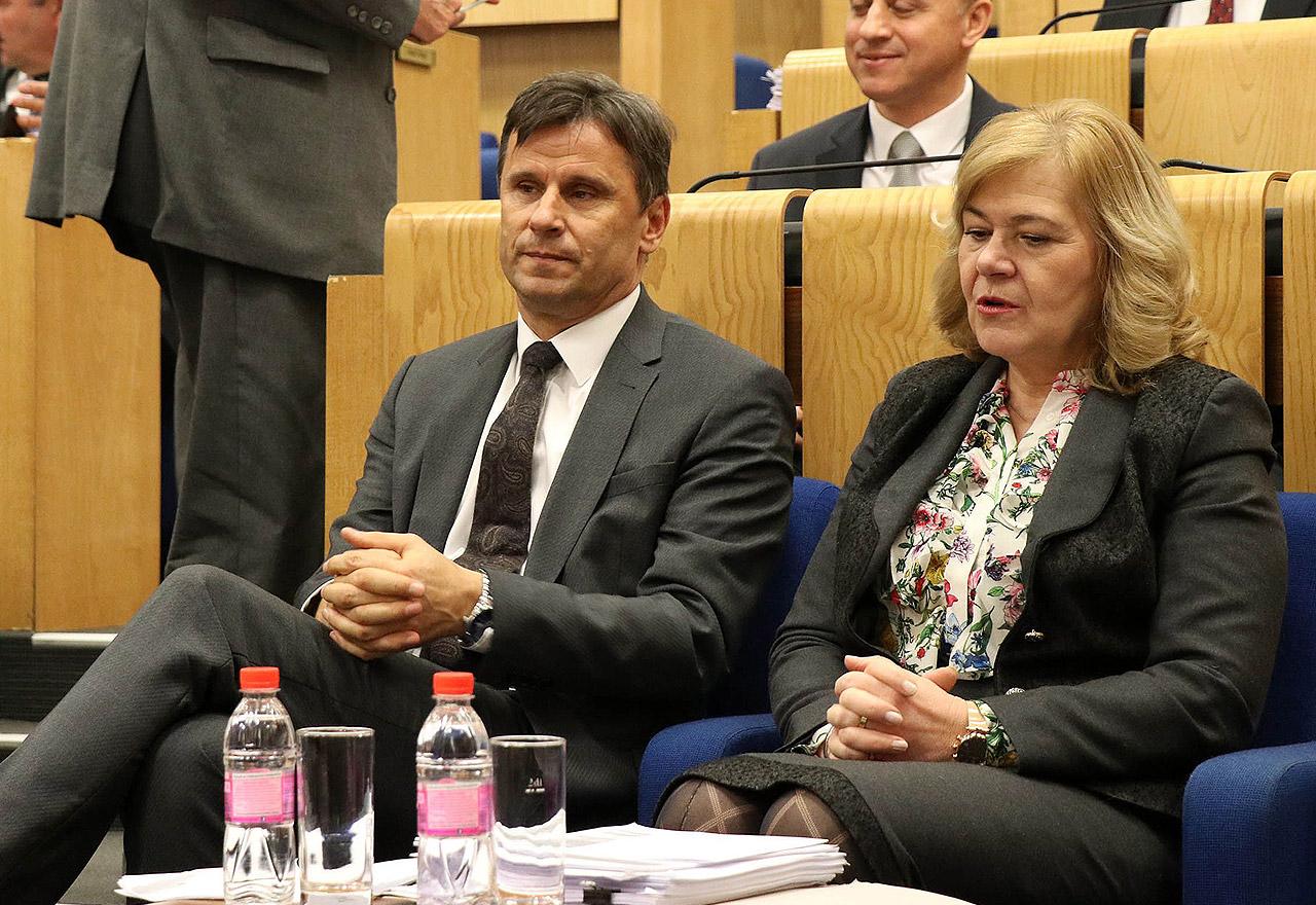 Fadil Novalić osuđen na četiri godine zatvora, Fikret Hodžić na pet, a Fahrudin Solak na šest godina, MIlićević neokrznuta