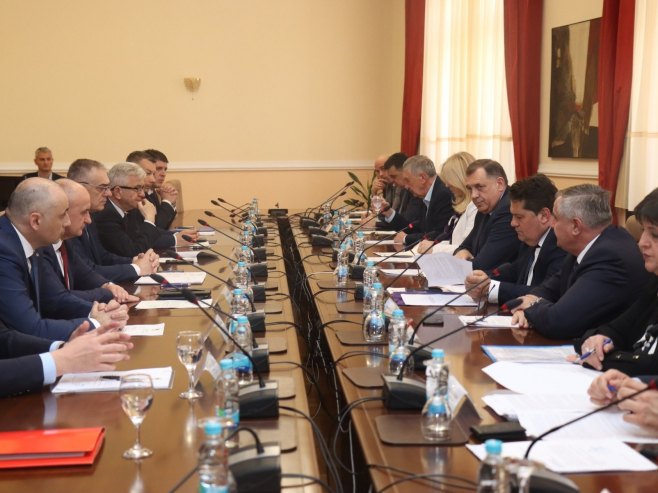 SDS na sastanku kod  Dodika, PDP i Vukanović odbili poziv