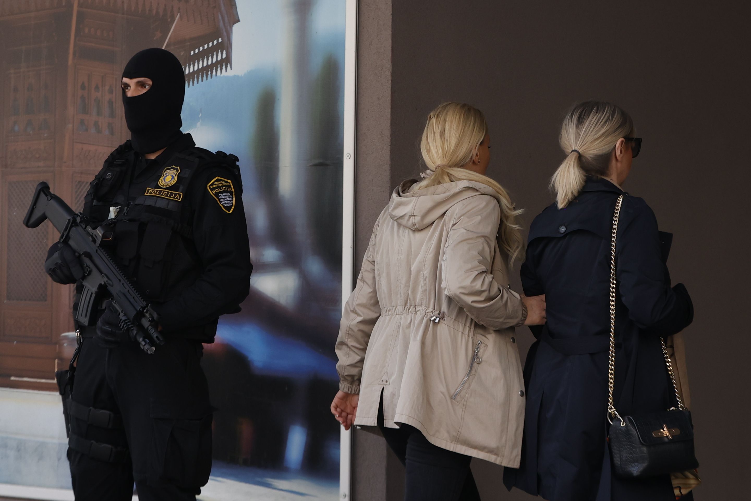 Privedeno još troje Hadžibajrićevih pomoćnika