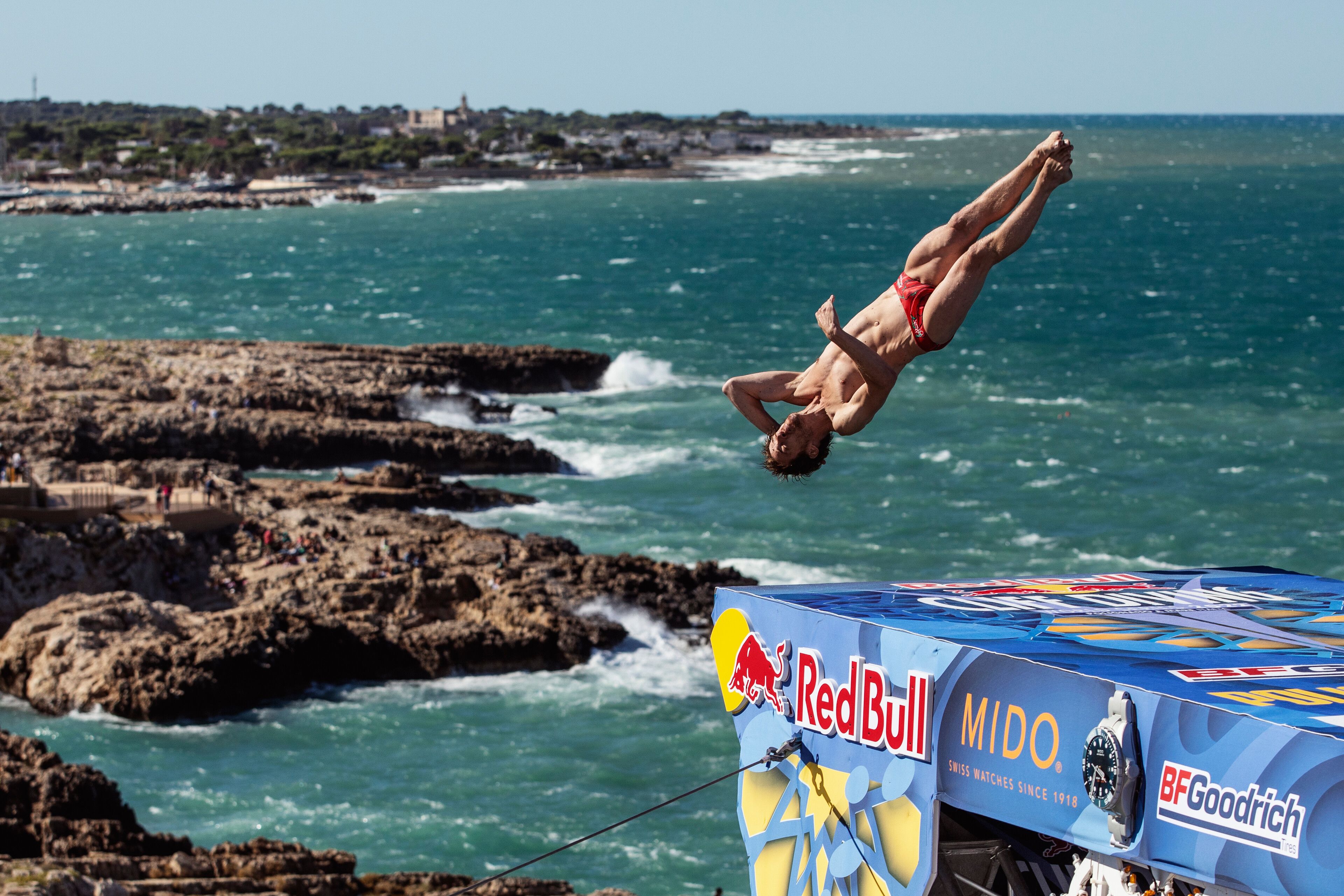 (Mostar u rujnu) Ovog vikenda u Bostonu počinje Red Bull Cliff Diving sezona