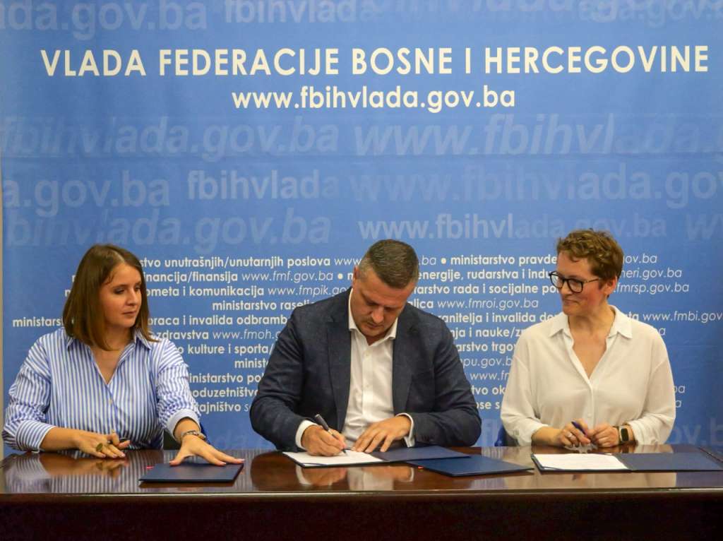 U Vladi FBiH potpisan Memorandum o suradnji za digitalnu transformaciju malih i srednjih poduzeća