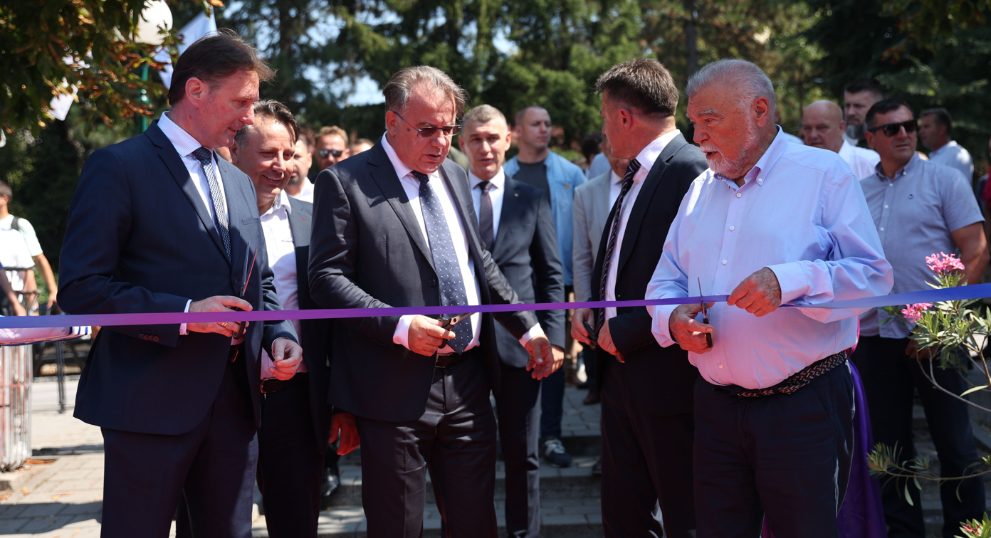 Otvoren jubilarni 50. Sajam šljive u Gradačcu