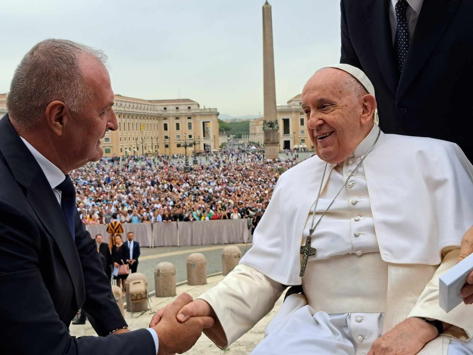 Helez kod Pape: Papa je izrazio potrebu za još čvršćom suradnjom među narodima u BiH