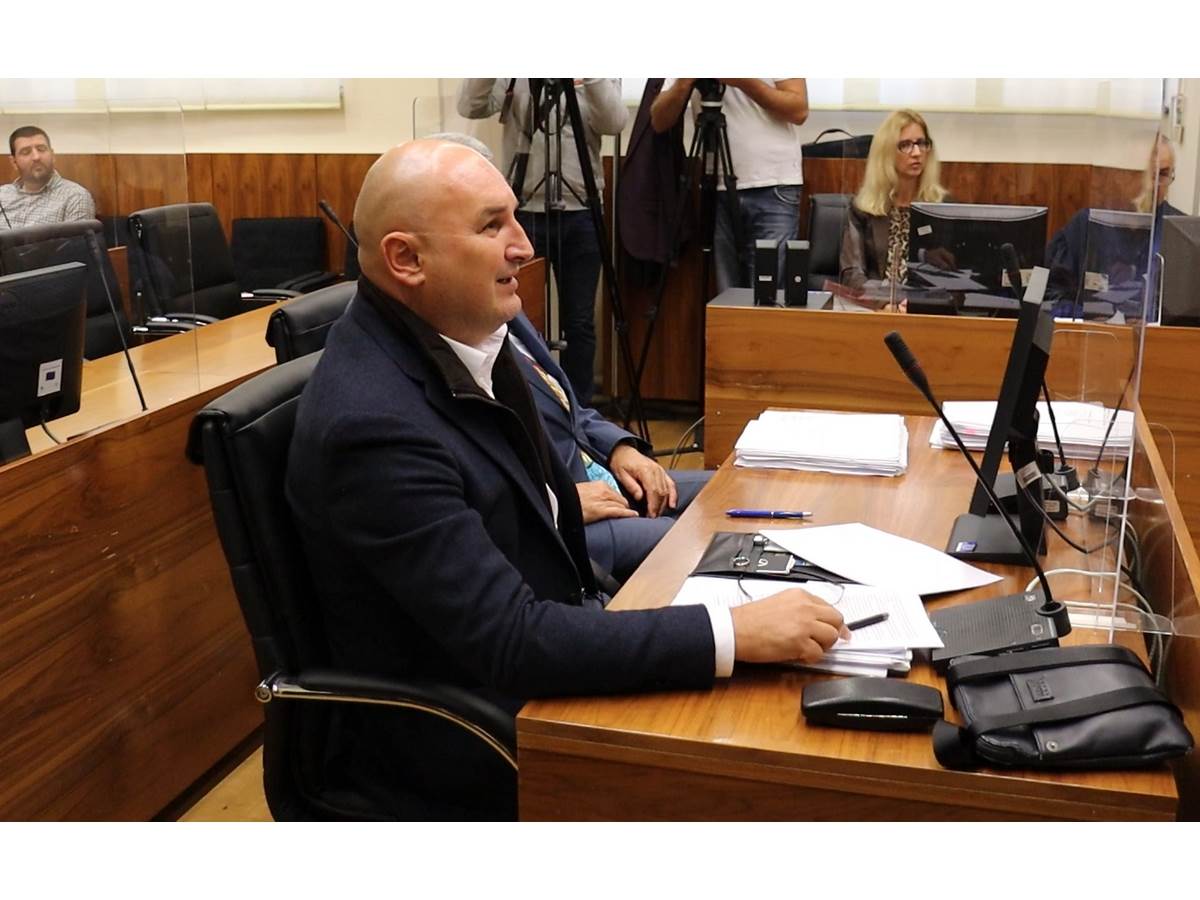 Farsa na suđenju bivšem premijeru RS: Optužnica izmjenjena na ročištu održanom prije dolaska medija i zainteresovane javnosti 