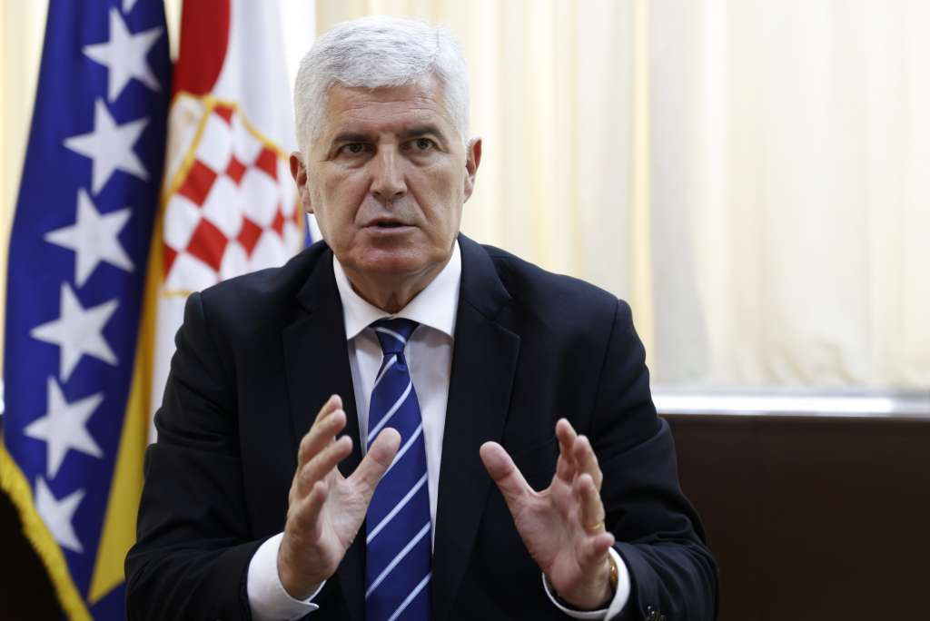 DRAGAN ČOVIĆ: BiH je nedjeljiva, bit će u EU i u NATO-u