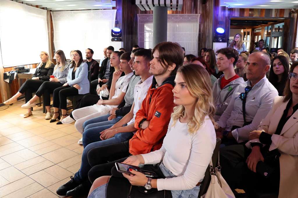 Youth Forum West Herzegovina: Mladi moraju biti pokretači promjena u BiH