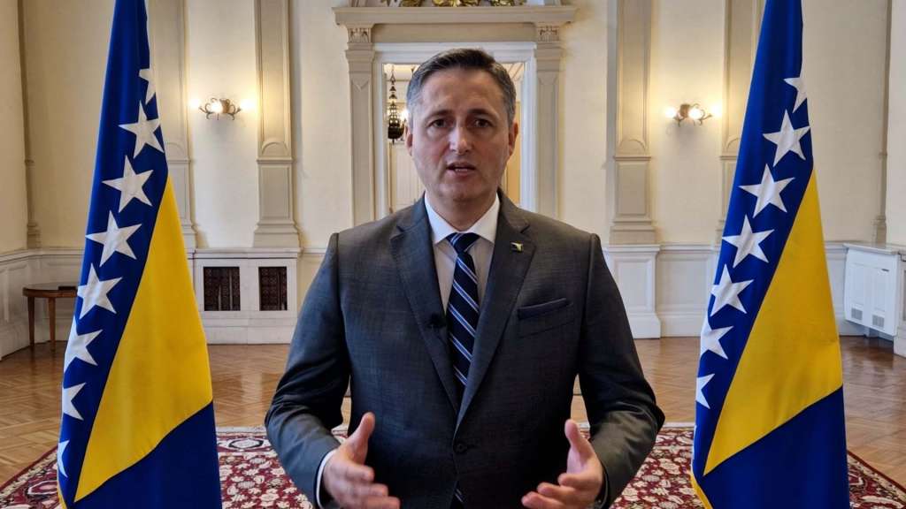 Bećirović uputio u proceduru zakon o državnoj imovini BiH zajedno s Komšićem (VIDEO)
