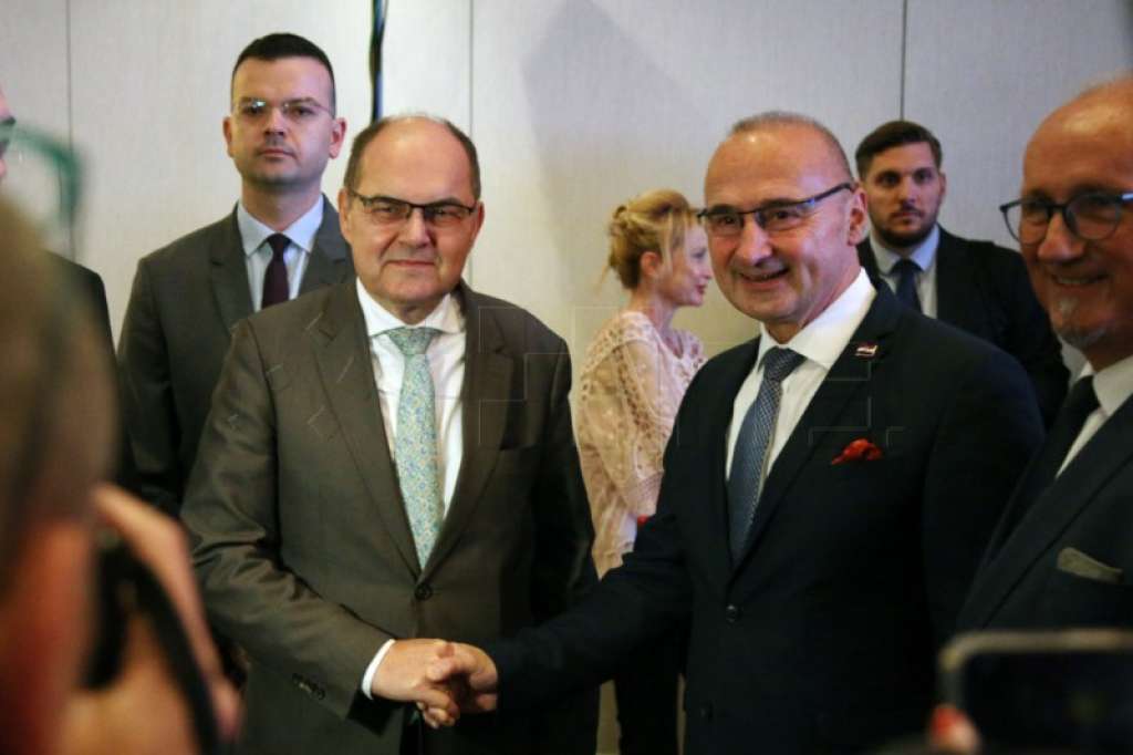 Grlić Radman:  BiH zasluđuje pregovore sa EU što prije