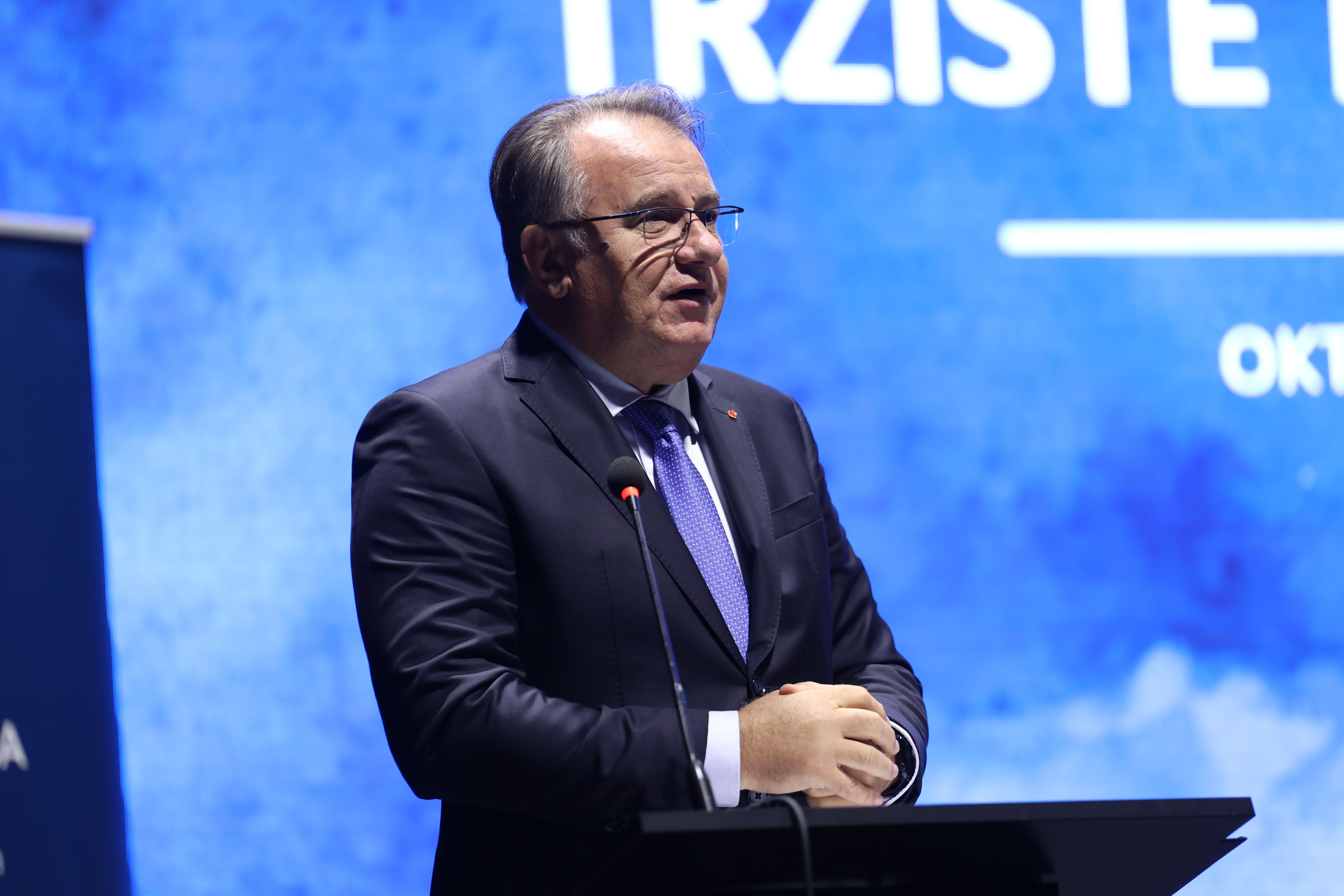 Nikšić najavio da set zakona o fiskalnoj reformi ide u parlamentarnu proceduru do kraja mjeseca