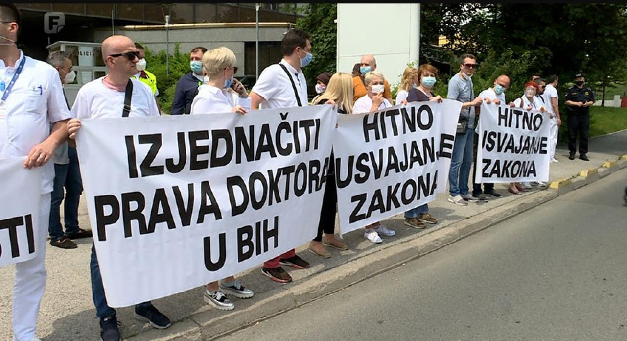 <strong>Liječnici najavljuju štrajk</strong>