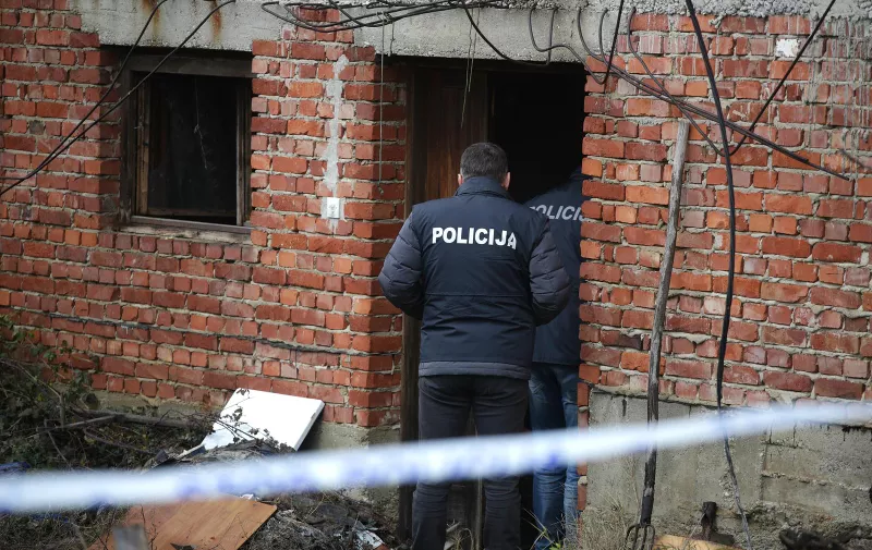 Maskirani napadači upali u kuću, pretukli ženu (64) i trudnicu (34), vezali ih i opljačkali...