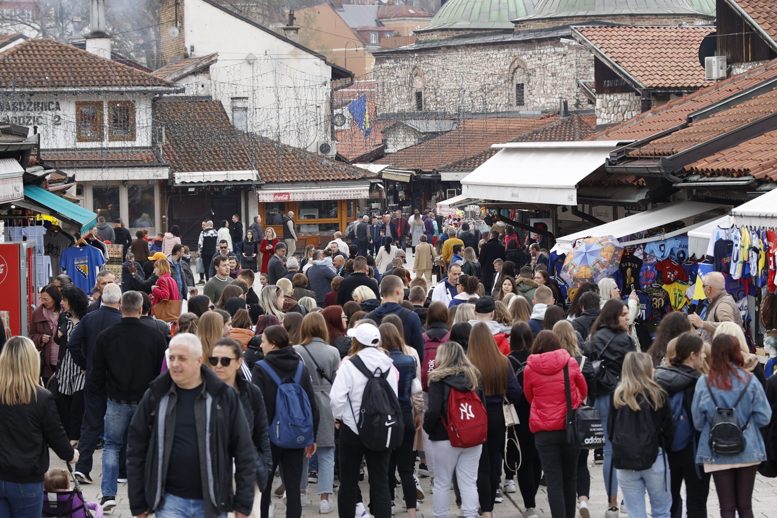 Većina žitelja smatra kako u BiH može doći do rata, ali tada bi pobjegli iz zemlje