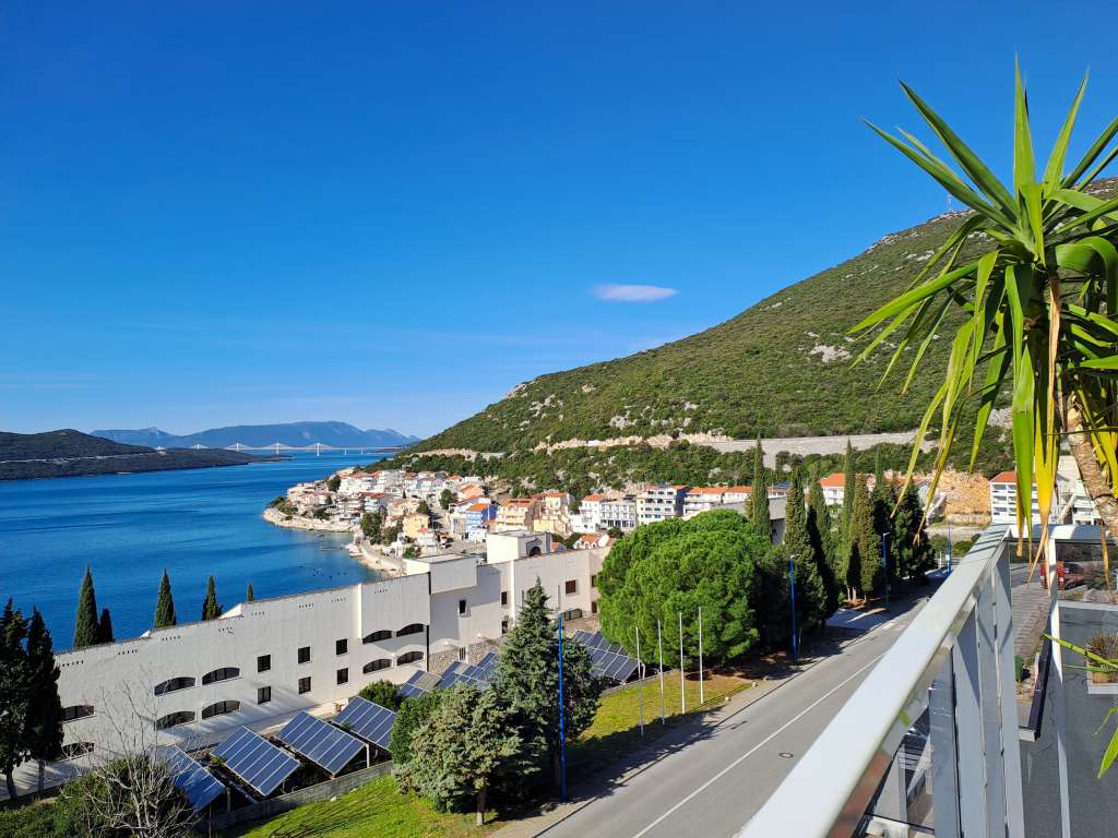 Načelnik Neuma: Iako su opravdane okolnosti za stranom, važno je očuvati domaću radnu snagu (VIDEO)