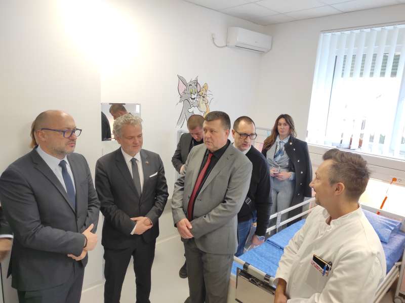 Sattler i Lungaroti u Bihaću otvorili obnovljeni Odjel dječje kirurgije